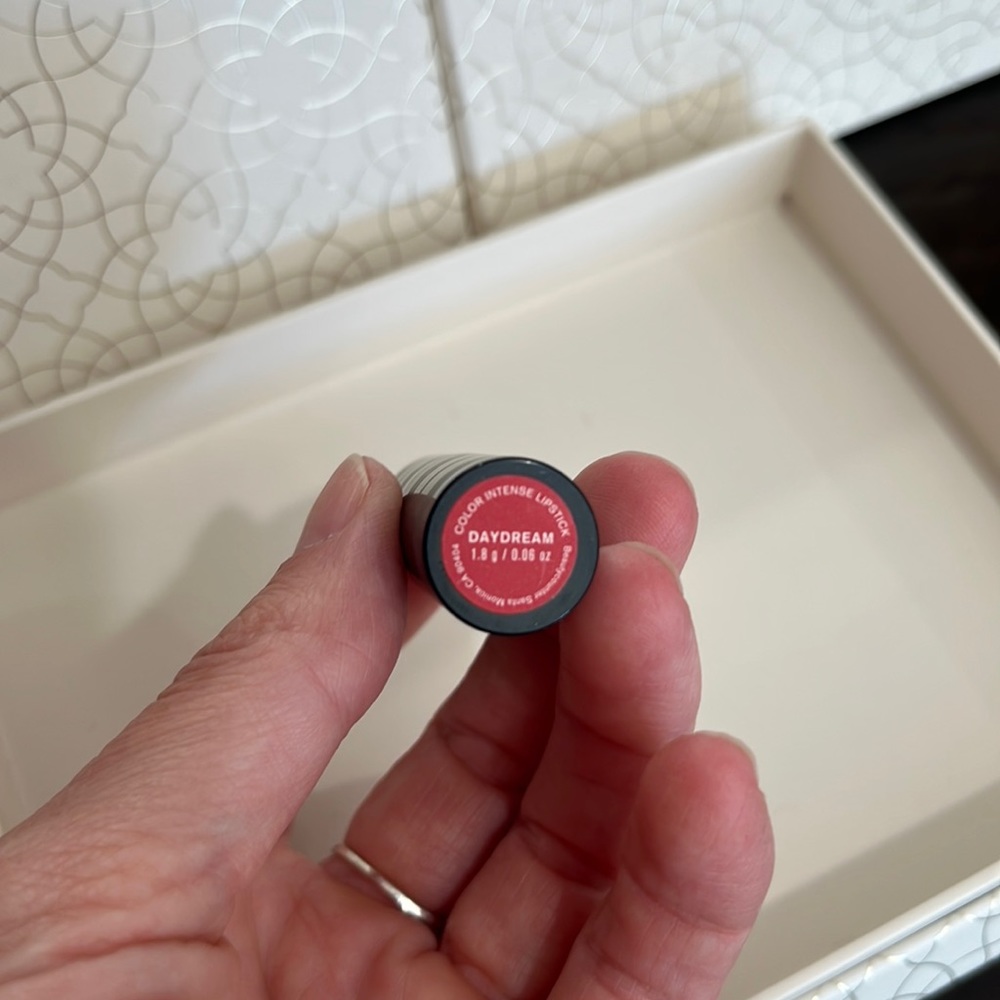 Beautycounter mini lipstick DAYDREAM